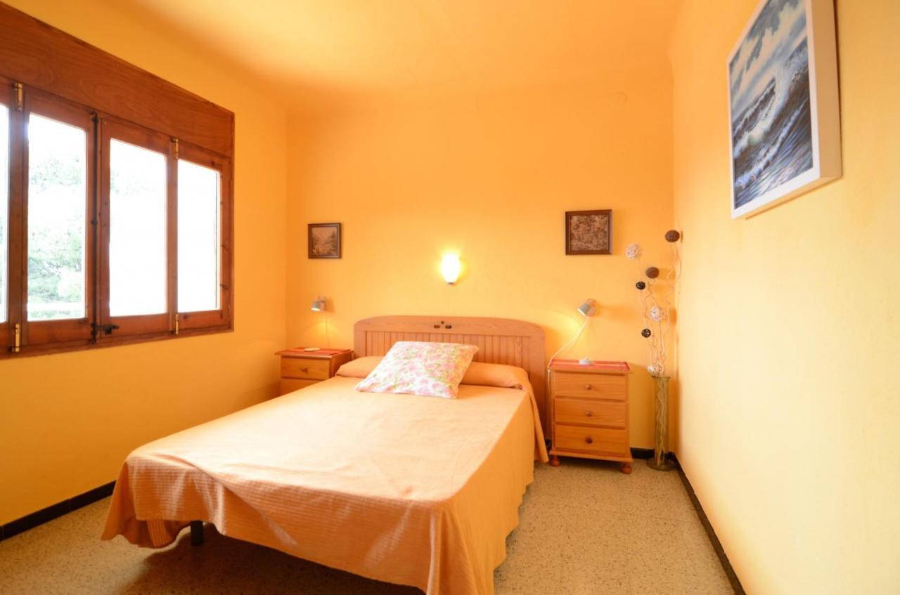 Apartamentos Riells de Mar L' Escala Exterior foto