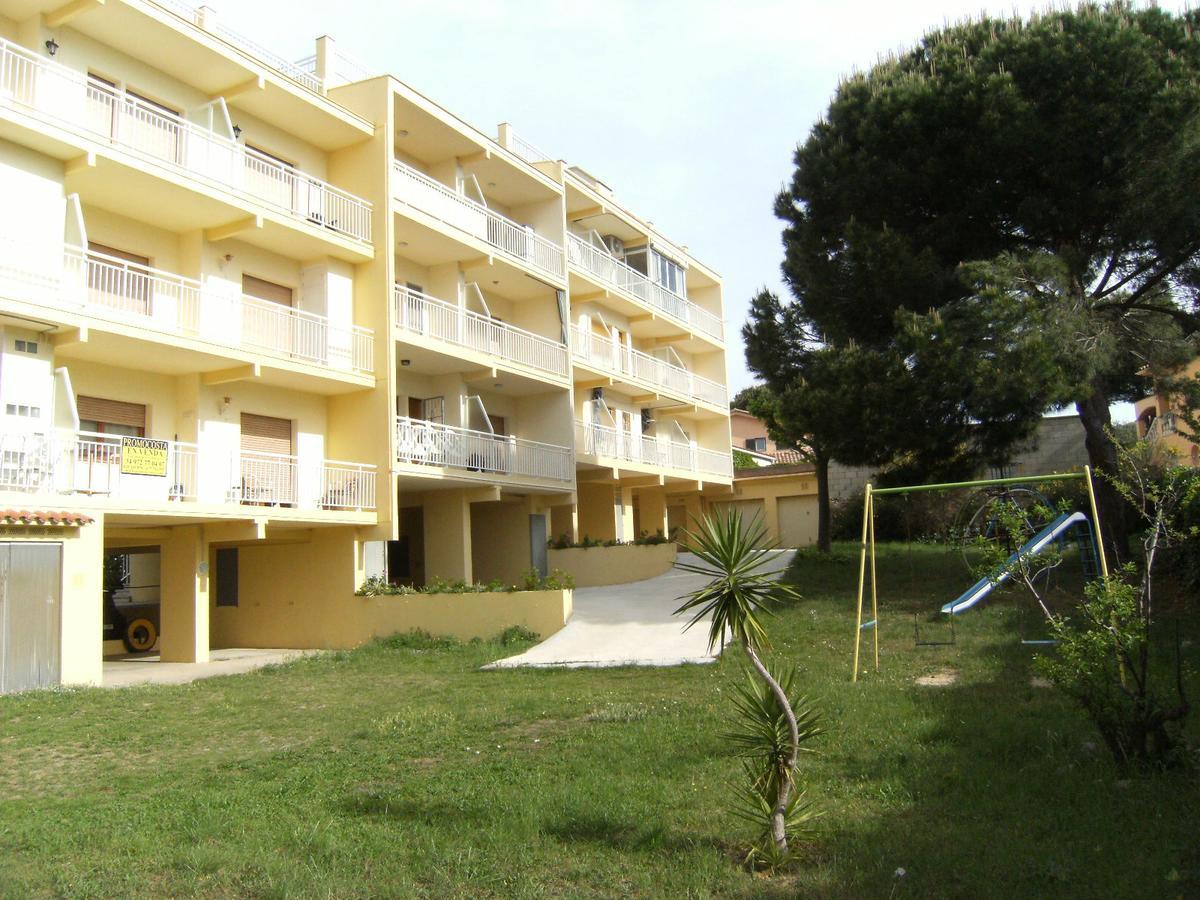 Apartamentos Riells de Mar L' Escala Exterior foto