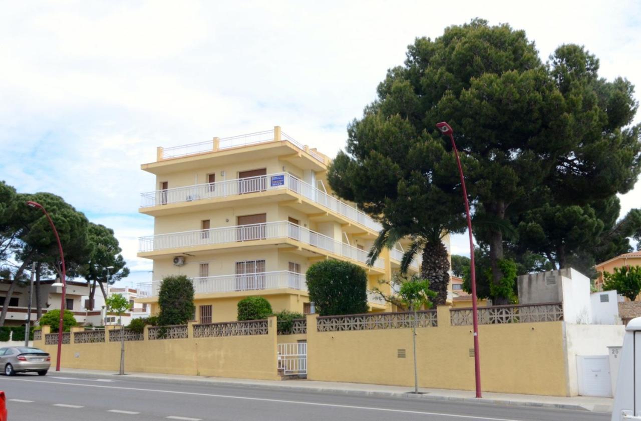 Apartamentos Riells de Mar L' Escala Exterior foto